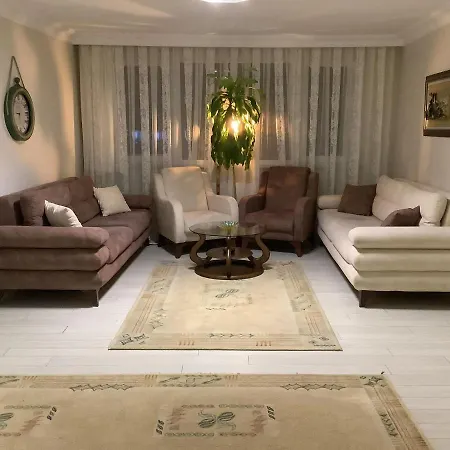 Garden House 公寓 *