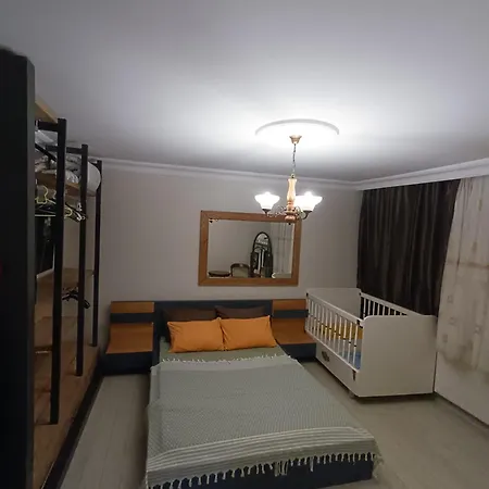 Garden House דירה